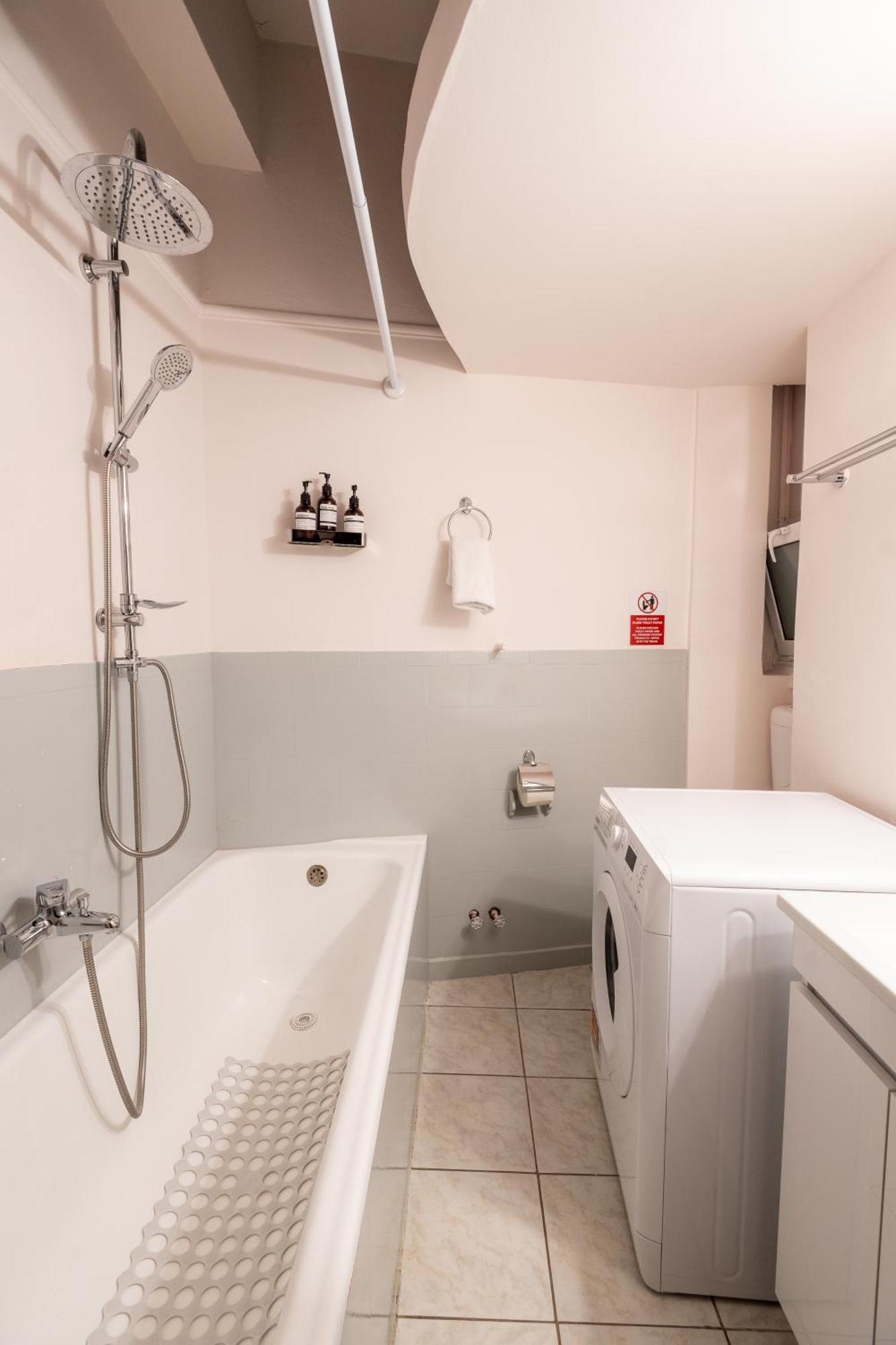 Agora Apartment Plaka And Acropolis Area أثينا المظهر الخارجي الصورة